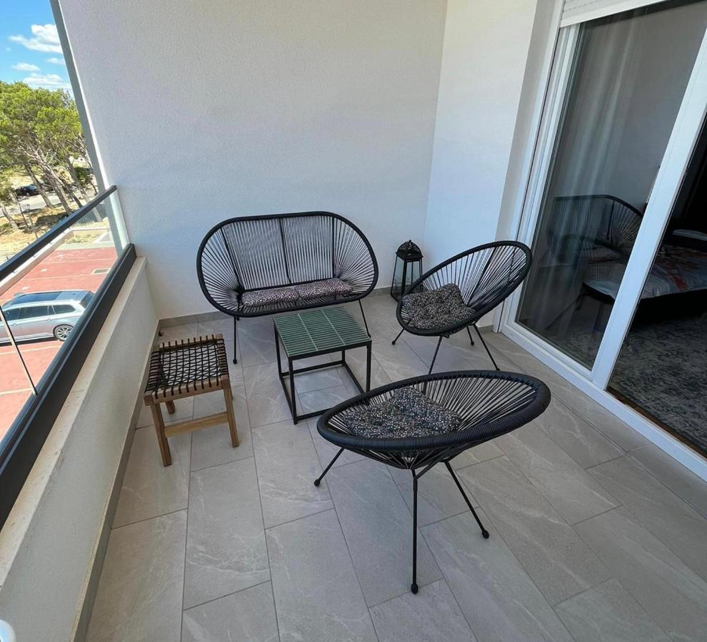 Apartman J&M Leilighet Makarska Eksteriør bilde